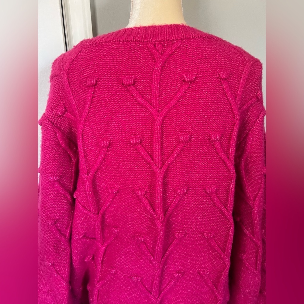 Crown & Ivy Woman’s Bright Pink Heavyweight Soft Chunky Valentines Sweater XL - Picture 7 of 11